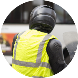 Sikkerhedsveste og beskyttelsesudstyr